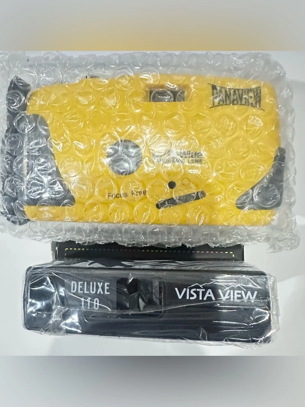 Vintage US News Panoramic 35mm & Vista View Deluxe 110 Sealed Manual Camera Lot